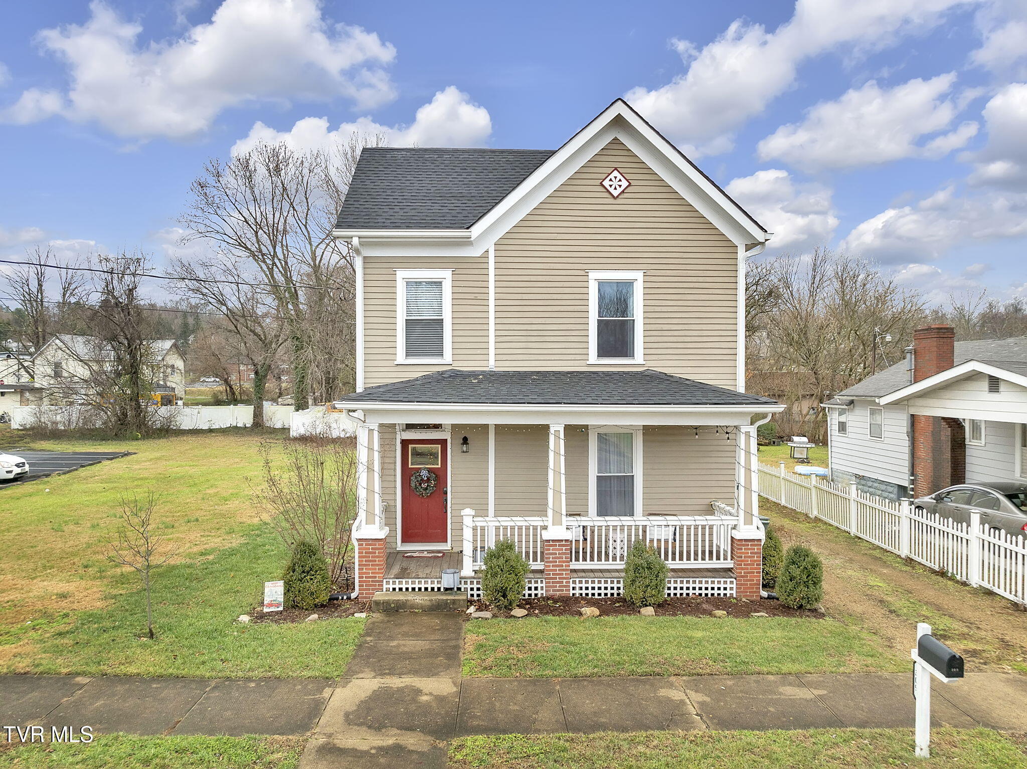 309 Sycamore Street, Elizabethton, Tennessee image 1