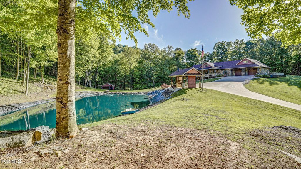 Photo of 167 Tailwater Road, Bluff City, TN 37618 (MLS # 9995136)