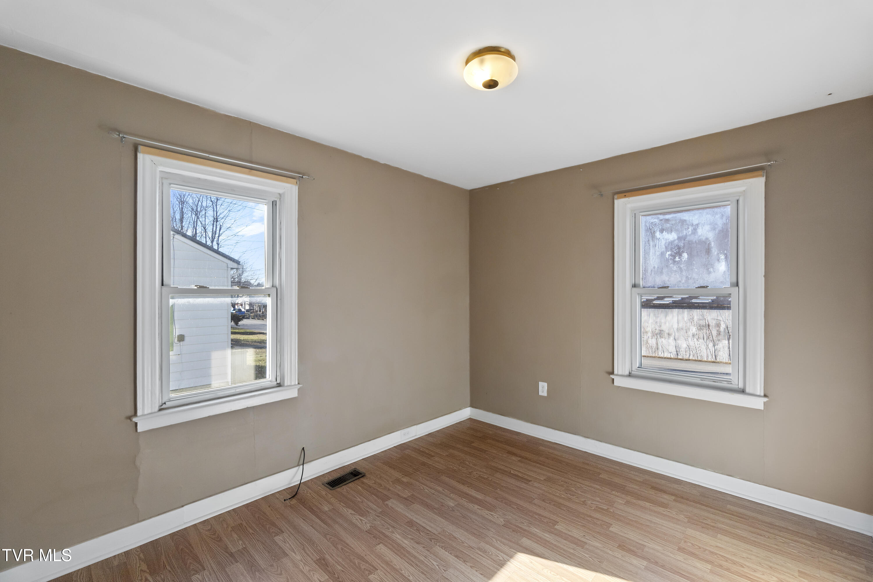 1111 Forest Street, Greeneville, Tennessee image 22