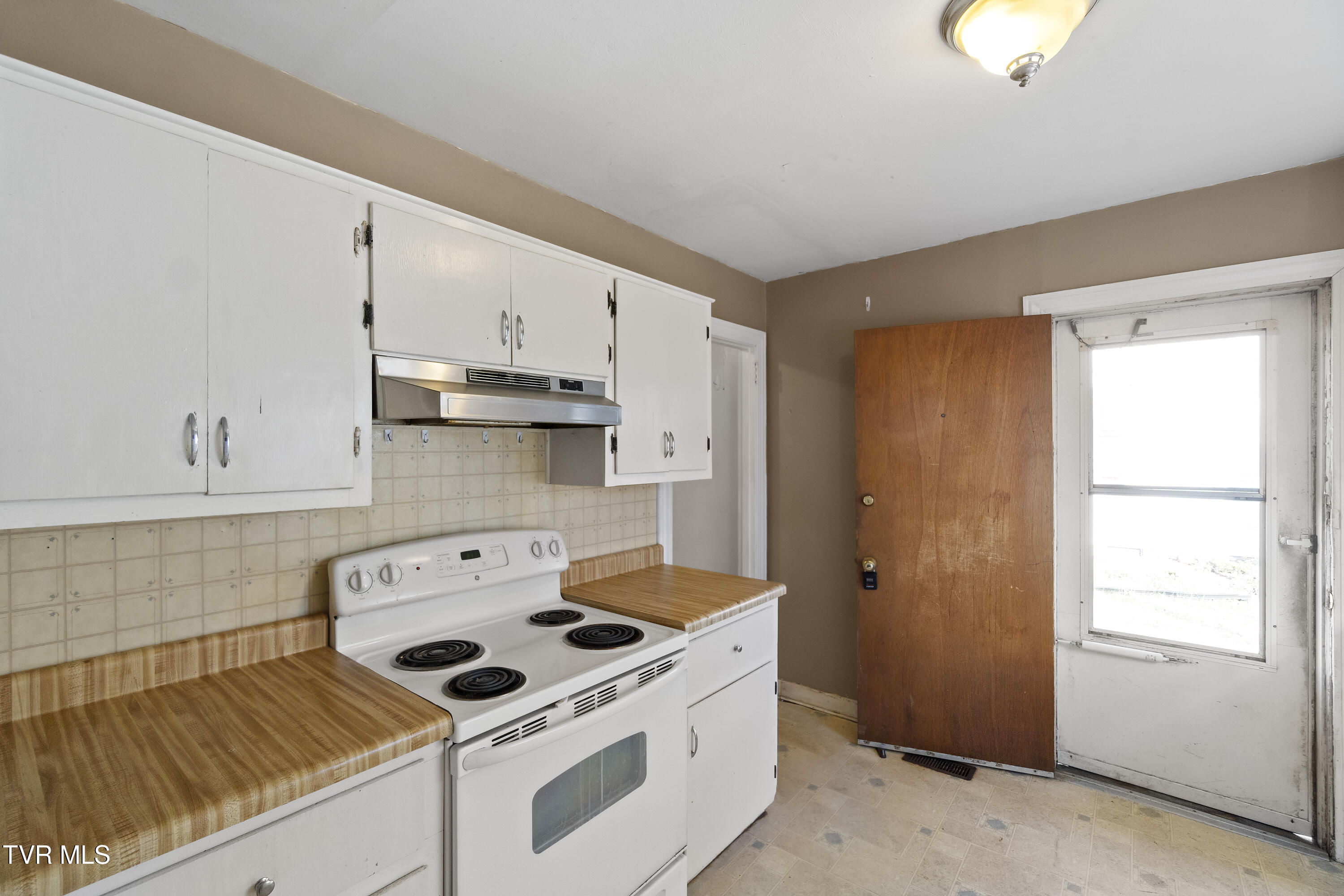 1111 Forest Street, Greeneville, Tennessee image 6