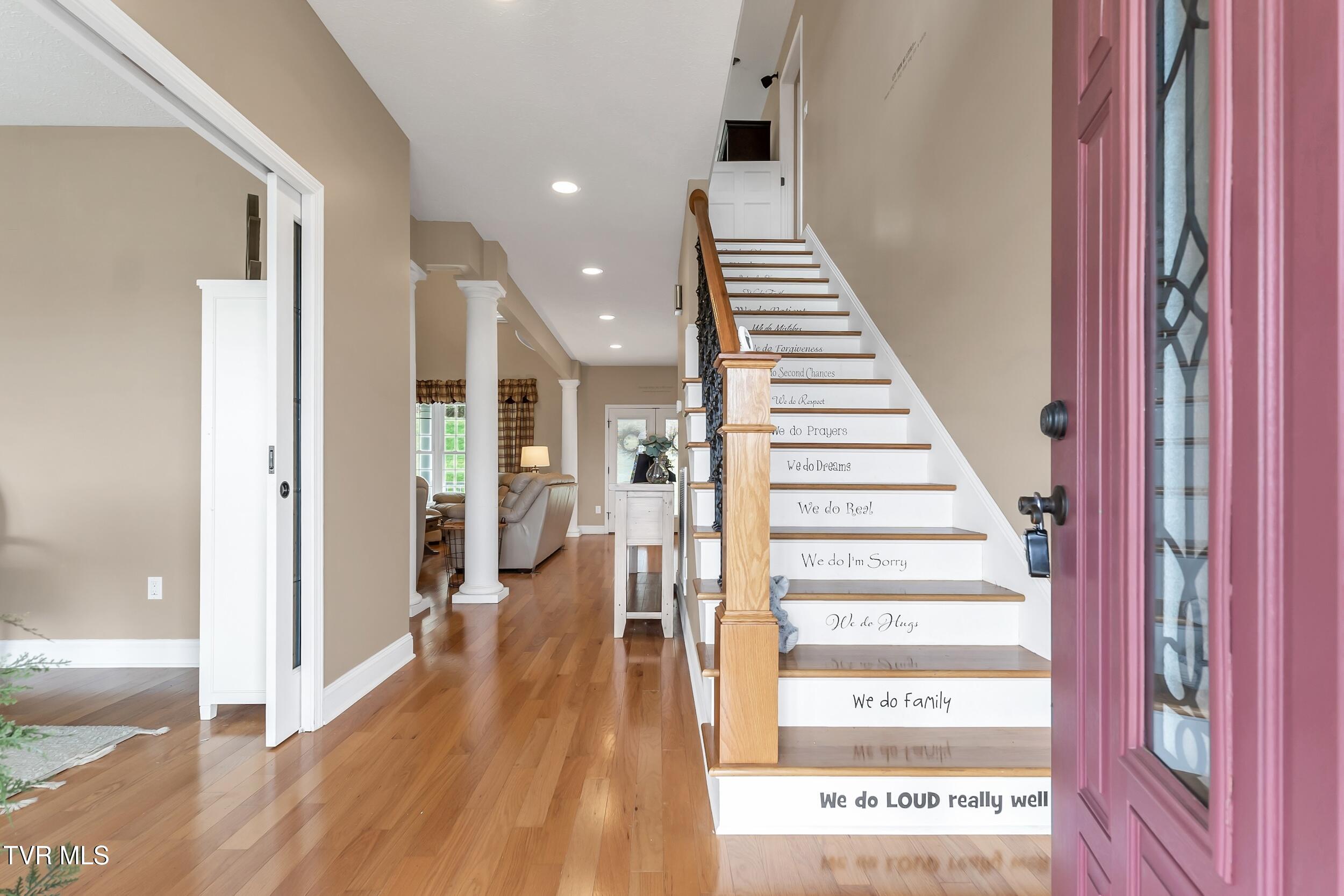 4772 Baptist Valley Road, North Tazewell, Virginia image 12