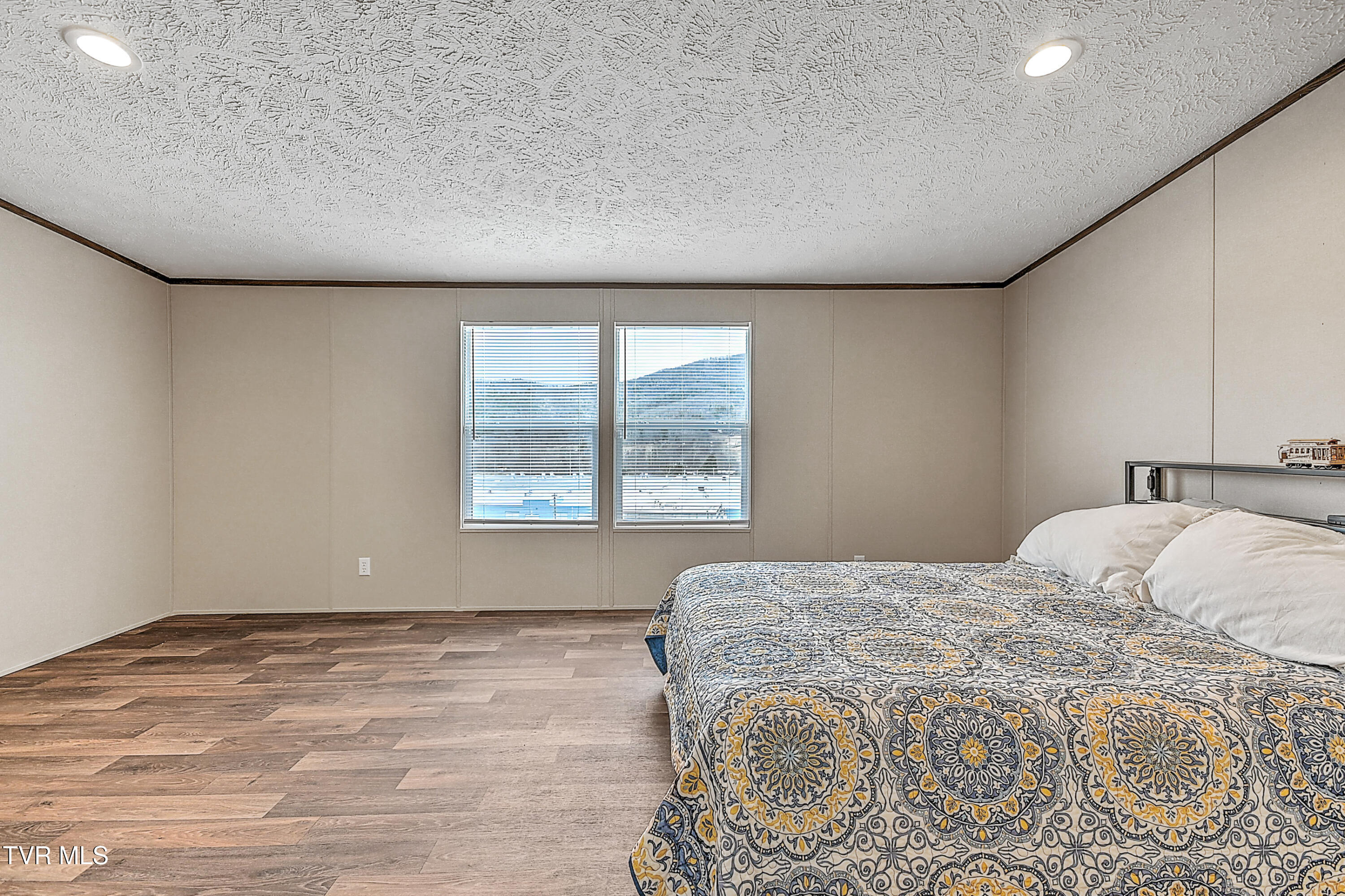 3216 Unicoi Drive, Unicoi, Tennessee image 20