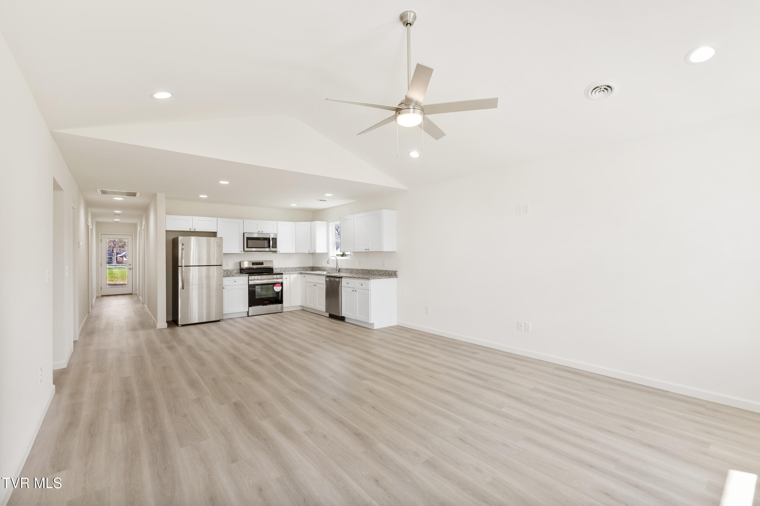 212 Baylor Avenue, Morristown, Tennessee image 12