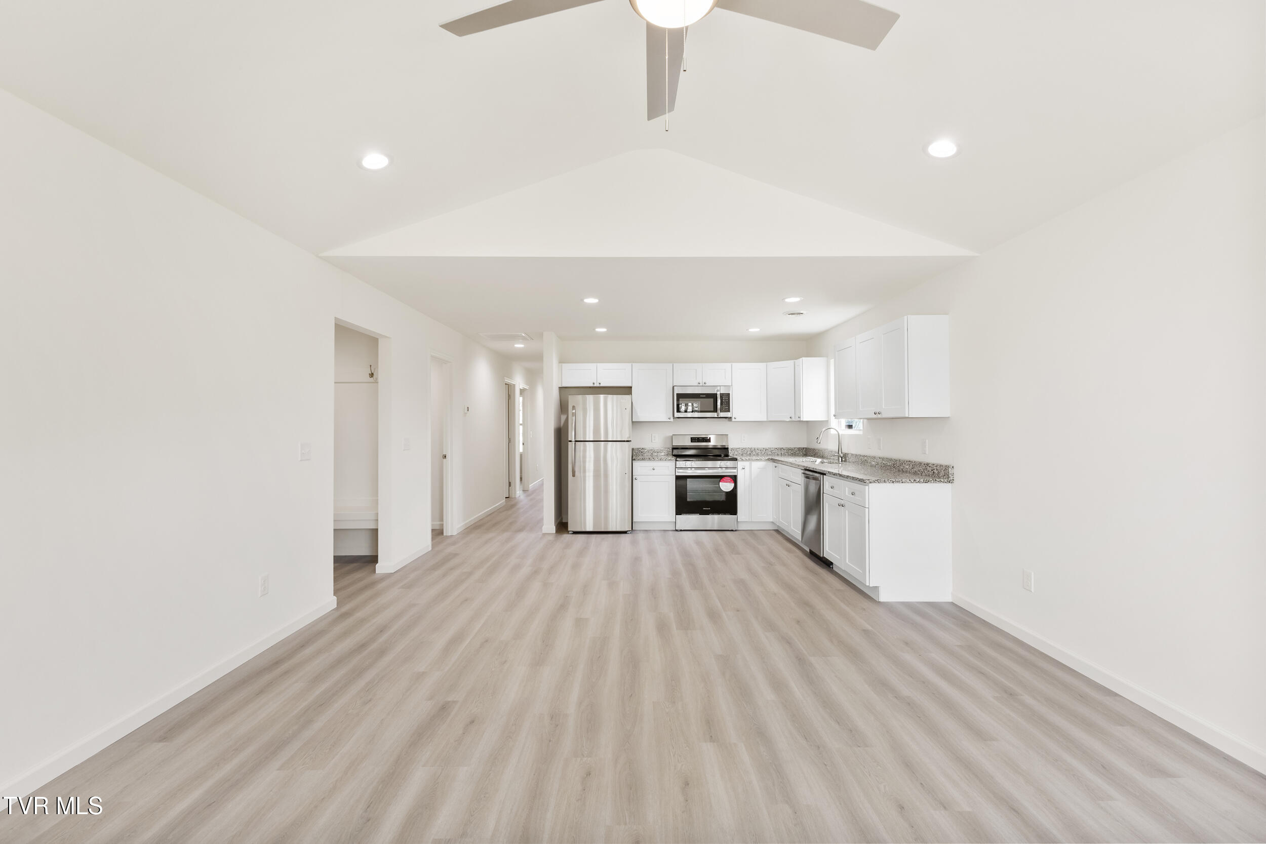212 Baylor Avenue, Morristown, Tennessee image 13