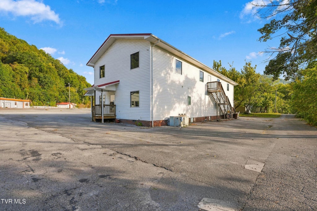 Photo of 721 5th Street, Big Stone Gap, VA 24219 (MLS # 10002033)