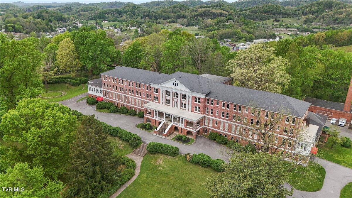 800 Pearl Street, Bristol, Virginia image 34
