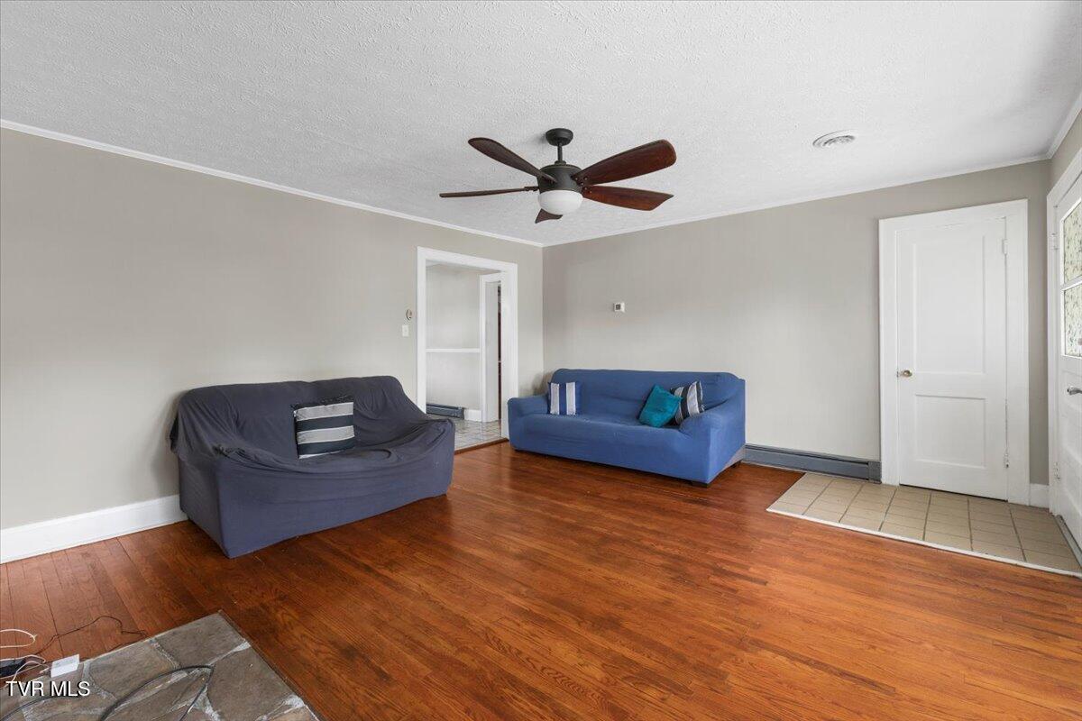 800 Pearl Street, Bristol, Virginia image 9