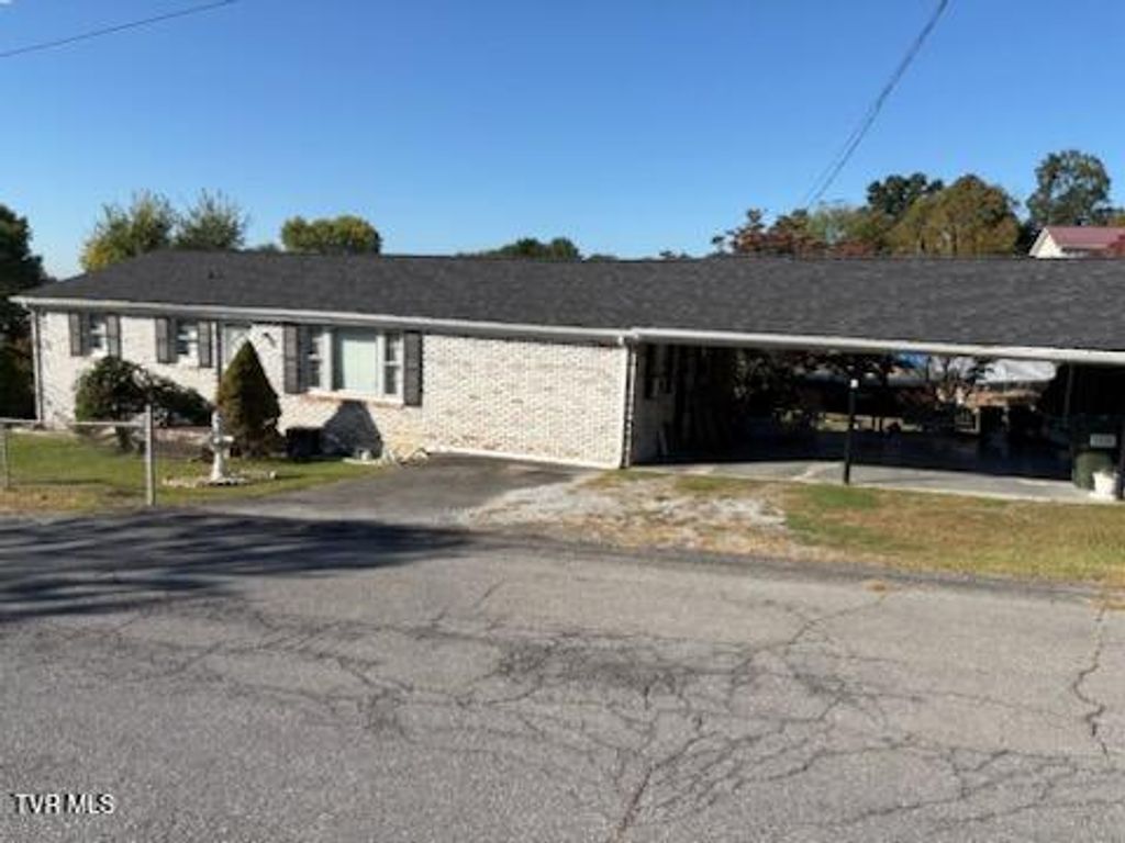 Photo of 212 Asbury Street, Kingsport, TN 37660 (MLS # 9987693)