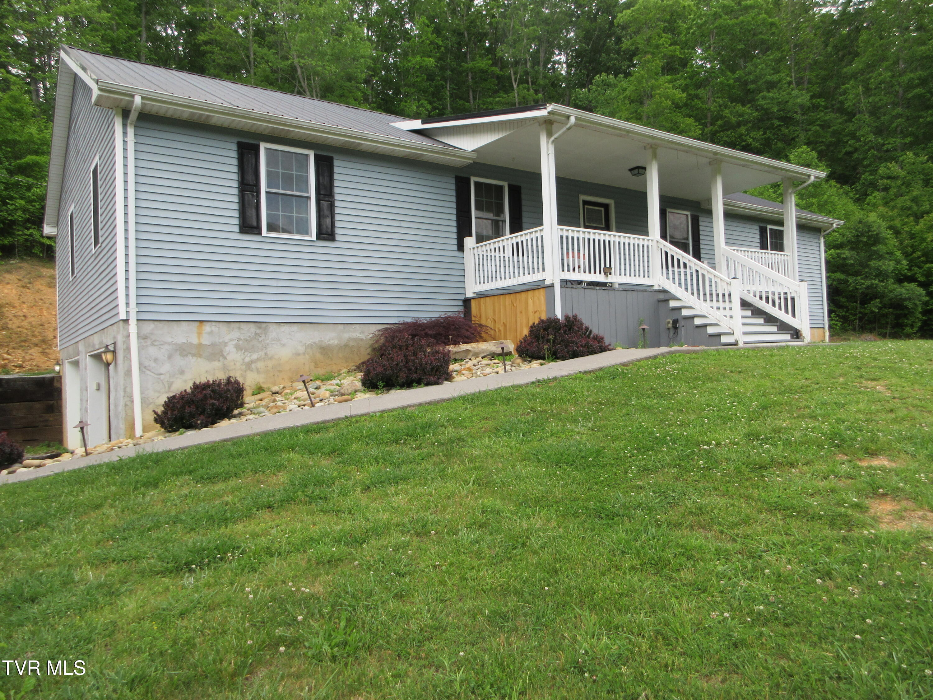 181 Dream Trail, Big Stone Gap, Virginia image 1