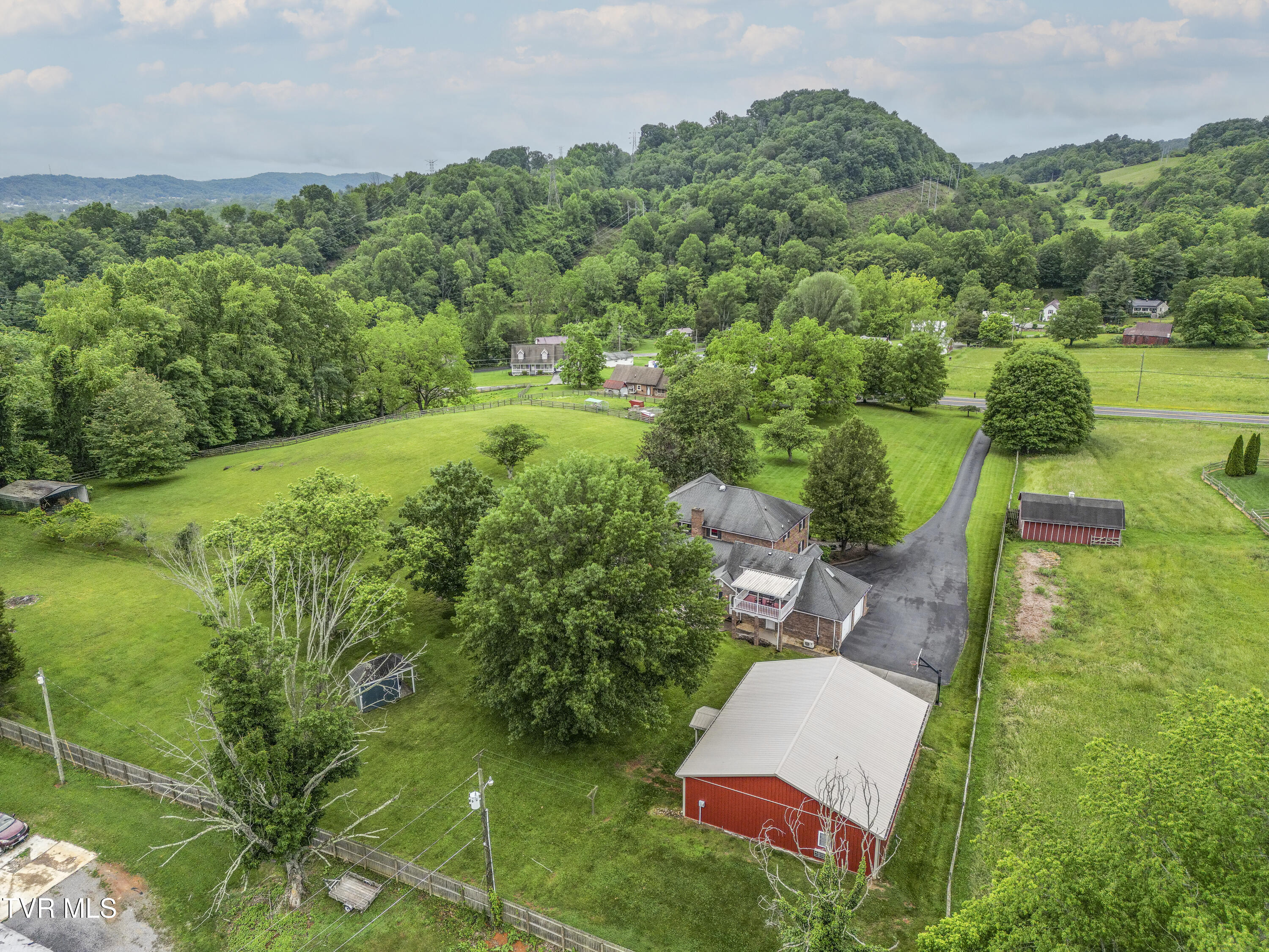22319 Campground Rd Road, Bristol, Virginia image 8
