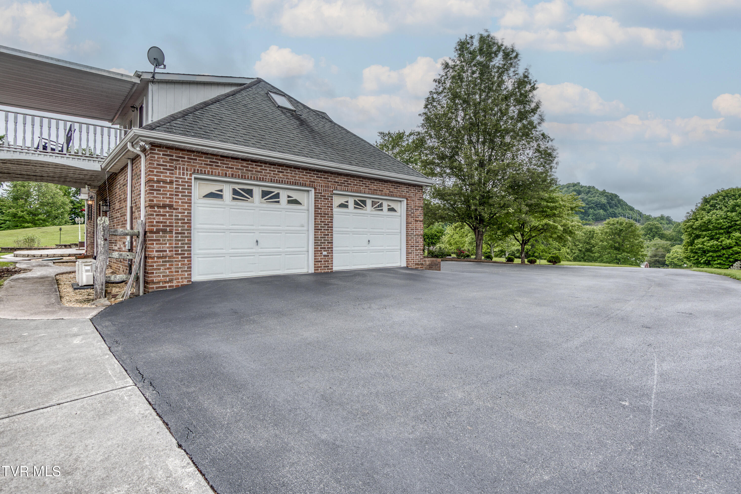 22319 Campground Rd Road, Bristol, Virginia image 13
