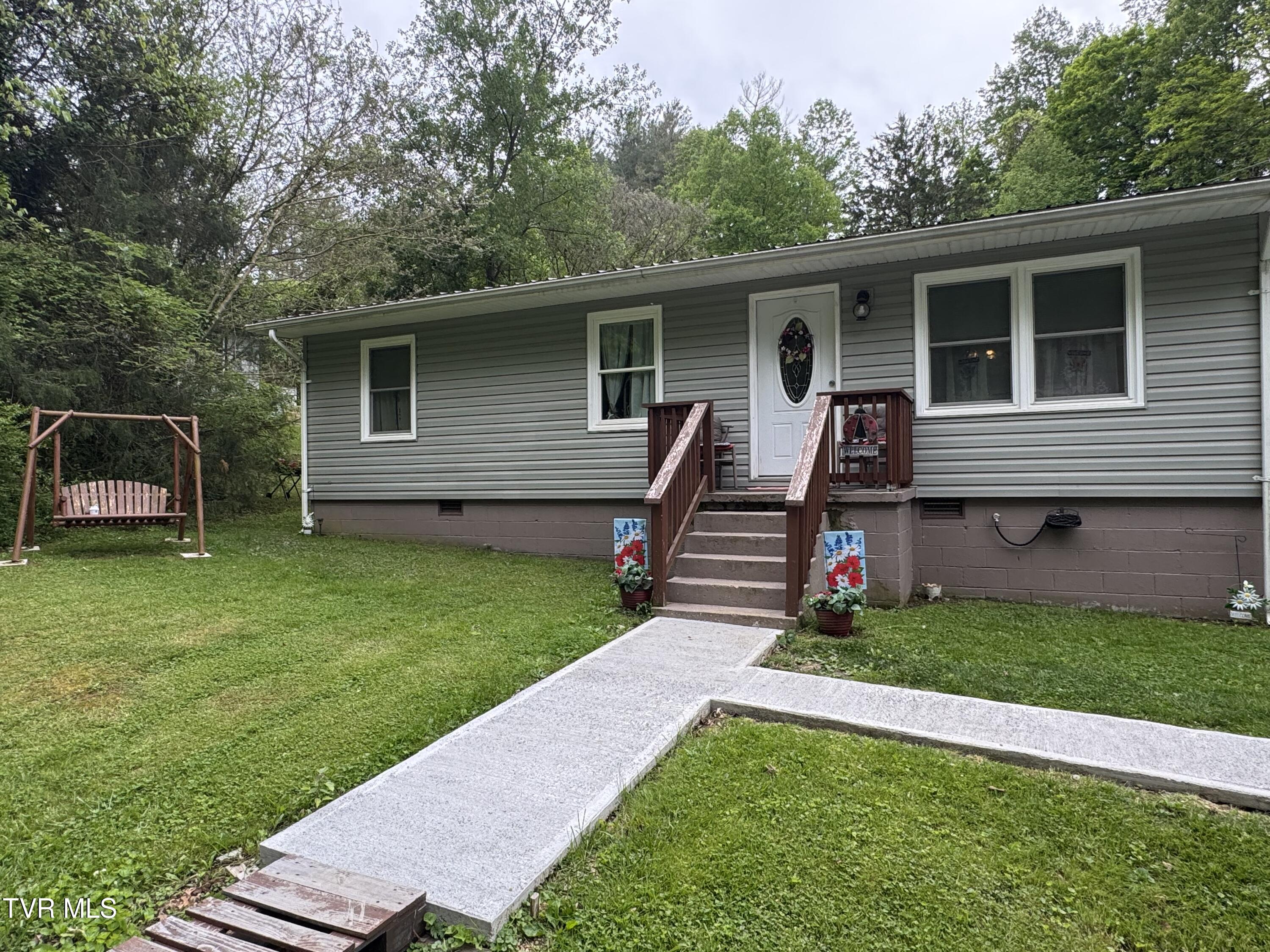 2209 Carter Street, Big Stone Gap, Virginia image 2