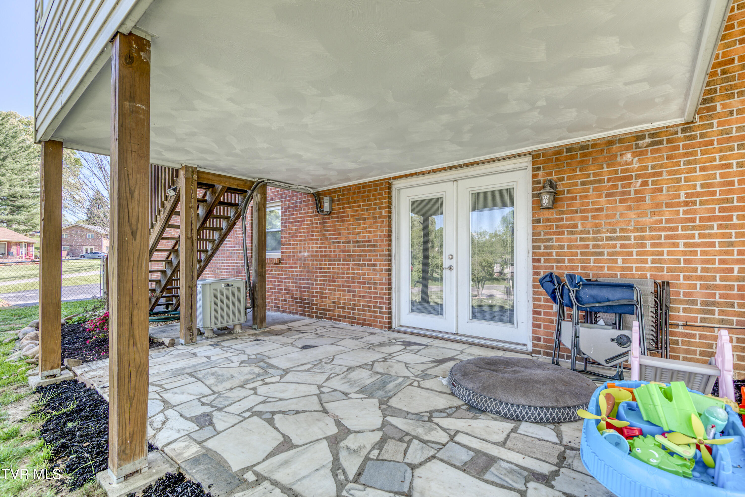 515 Meadowcrest Drive, Bristol, Virginia image 26