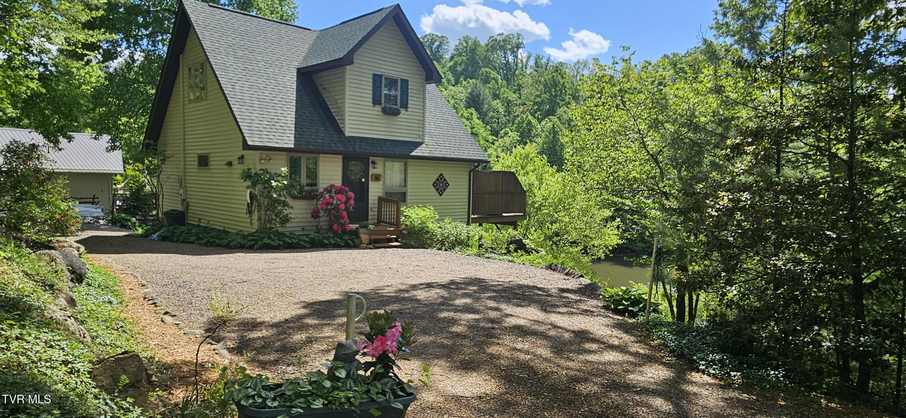 249 Candlewood Lane