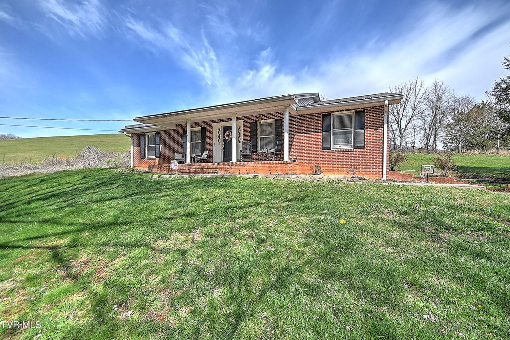 Photo of 310 Minton Hollow Road, Elizabethton, TN 37643 (MLS # 9992654)