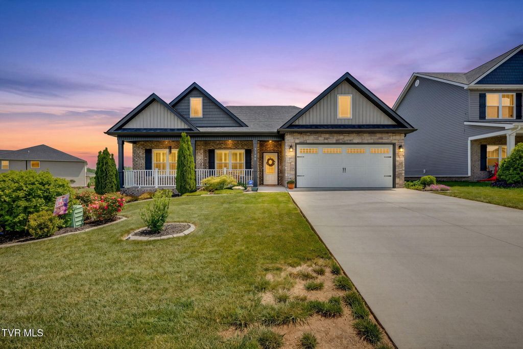 Photo of 3305 Cottage Green Court, Kingsport, TN 37664 (MLS # 9994864)
