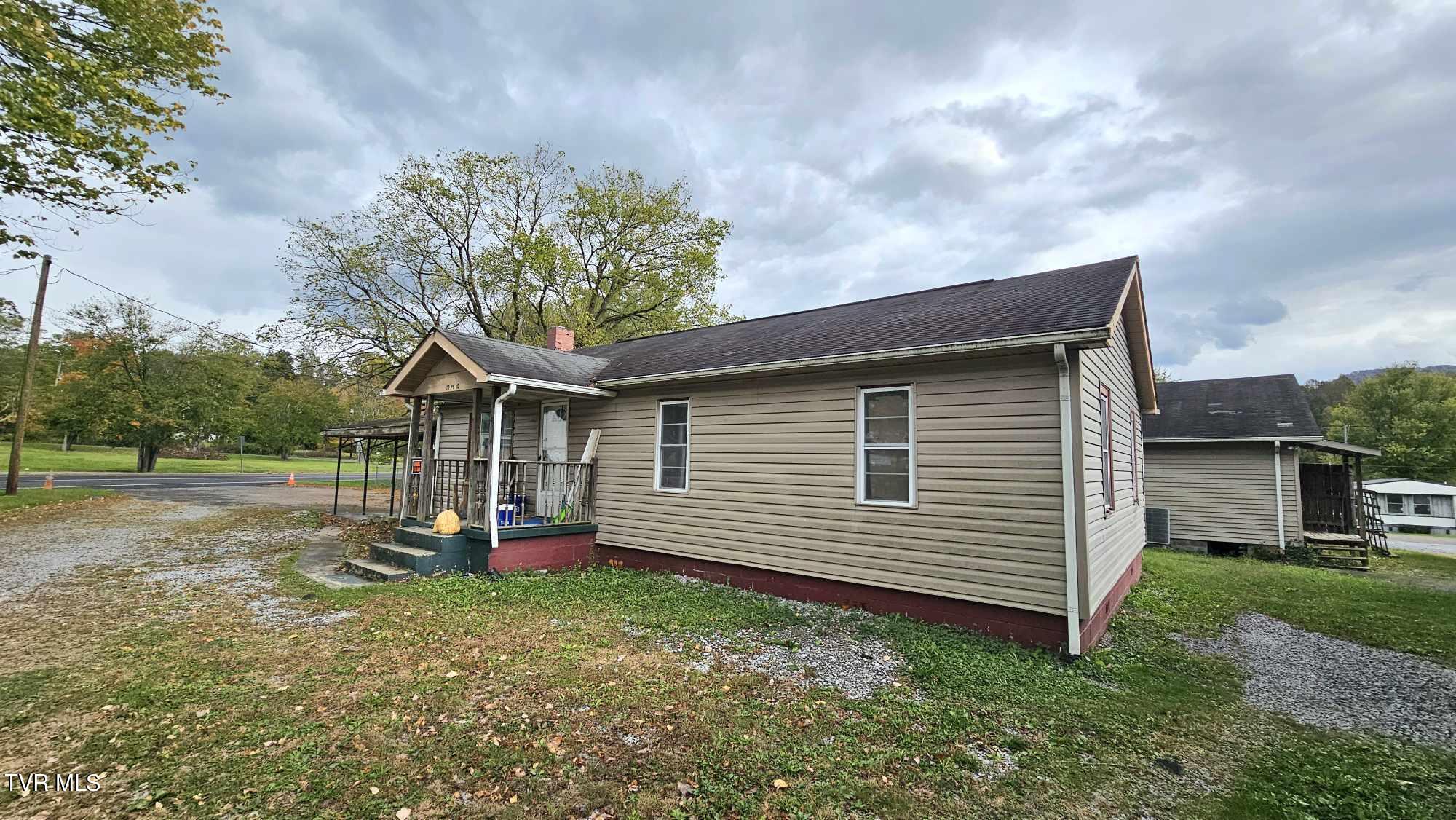 10 Powell Valley Road, Big Stone Gap, Virginia image 2