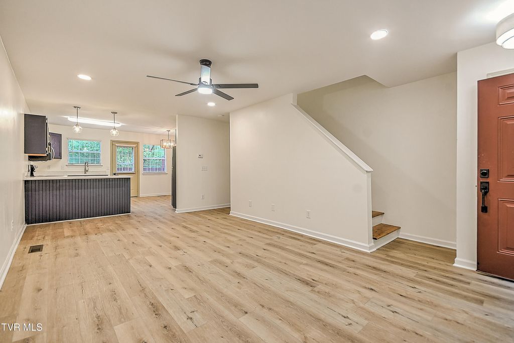 Photo of 2971 Broad Street #164, Bristol, TN 37620 (MLS # 9988844)