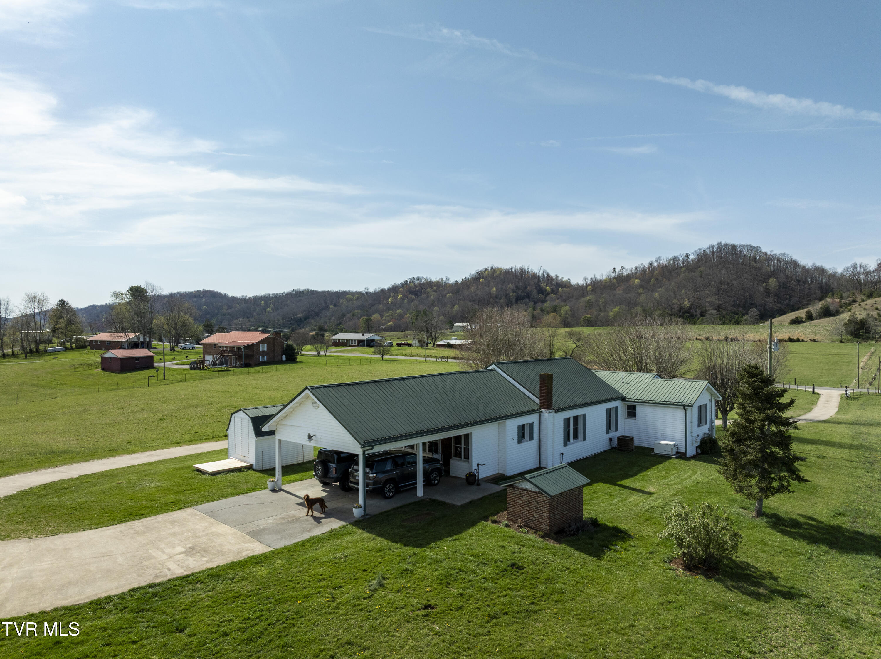 3570 Stanley Valley Road, Surgoinsville, Tennessee image 10