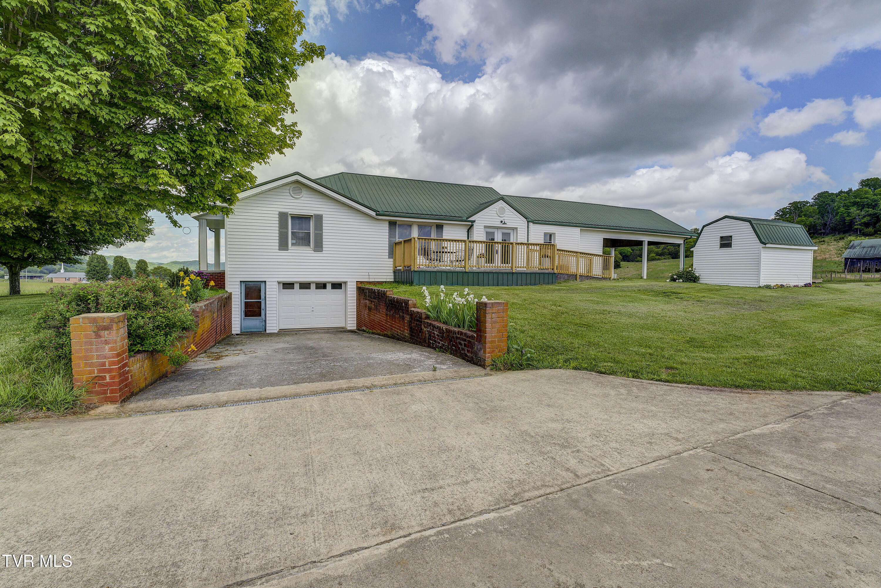 3570 Stanley Valley Road, Surgoinsville, Tennessee image 9