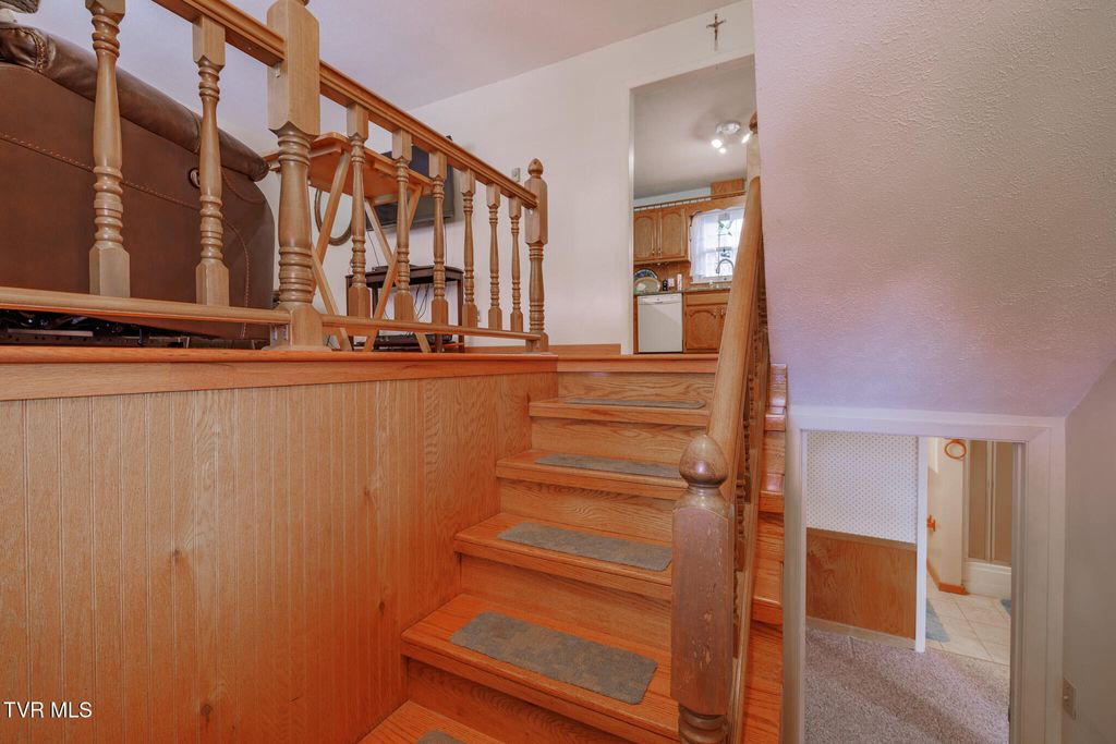 Photo of 104 Chappell Road, Surgoinsville, TN 37873 (MLS # 9990938)