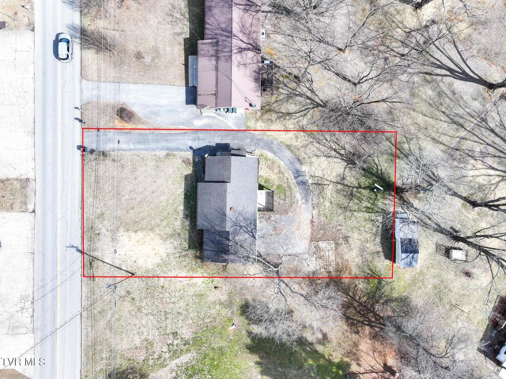 Photo of 1002 Kiser Boulevard, Greeneville, TN 37745 (MLS # 9991399)