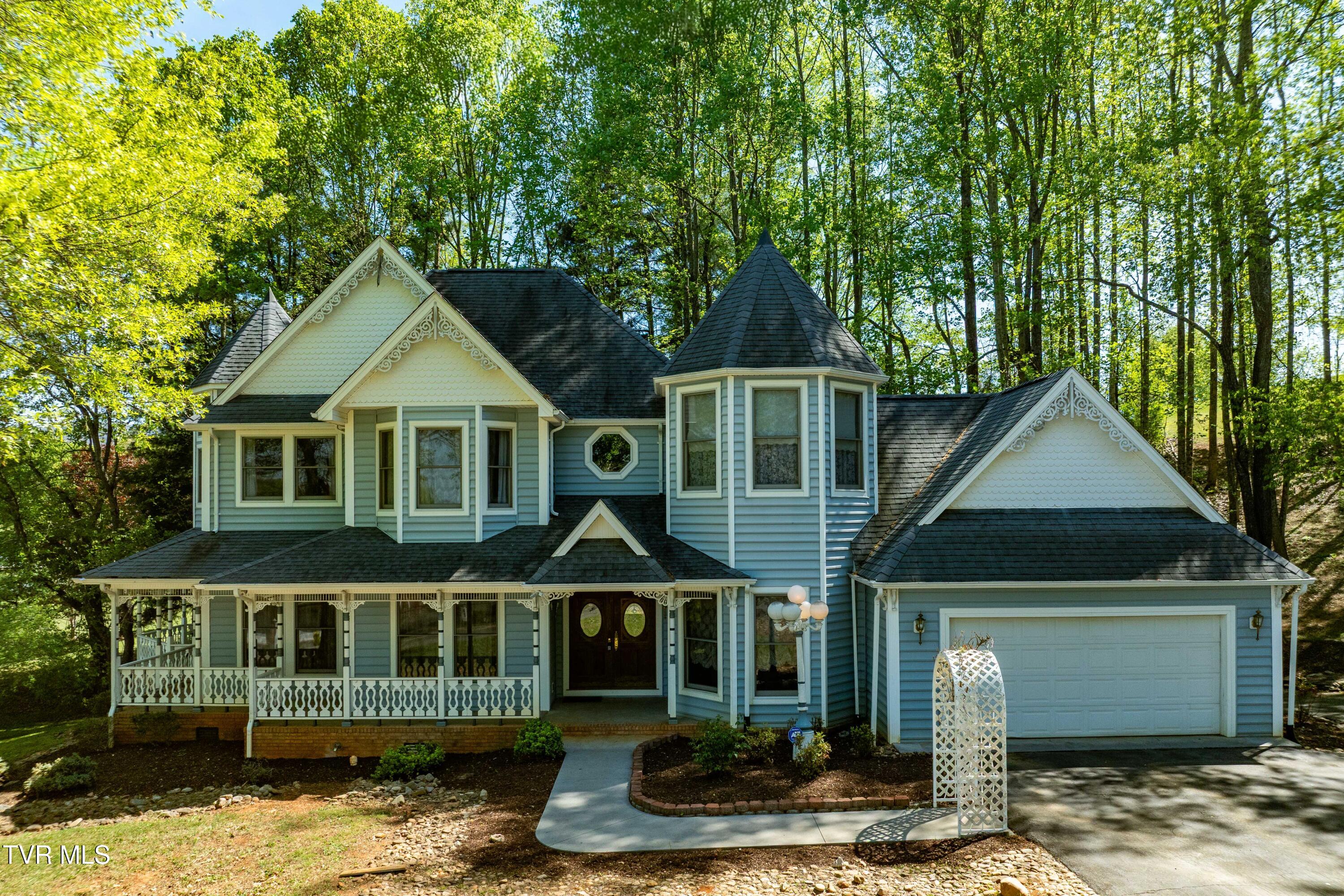 101 Knobb Hill Road