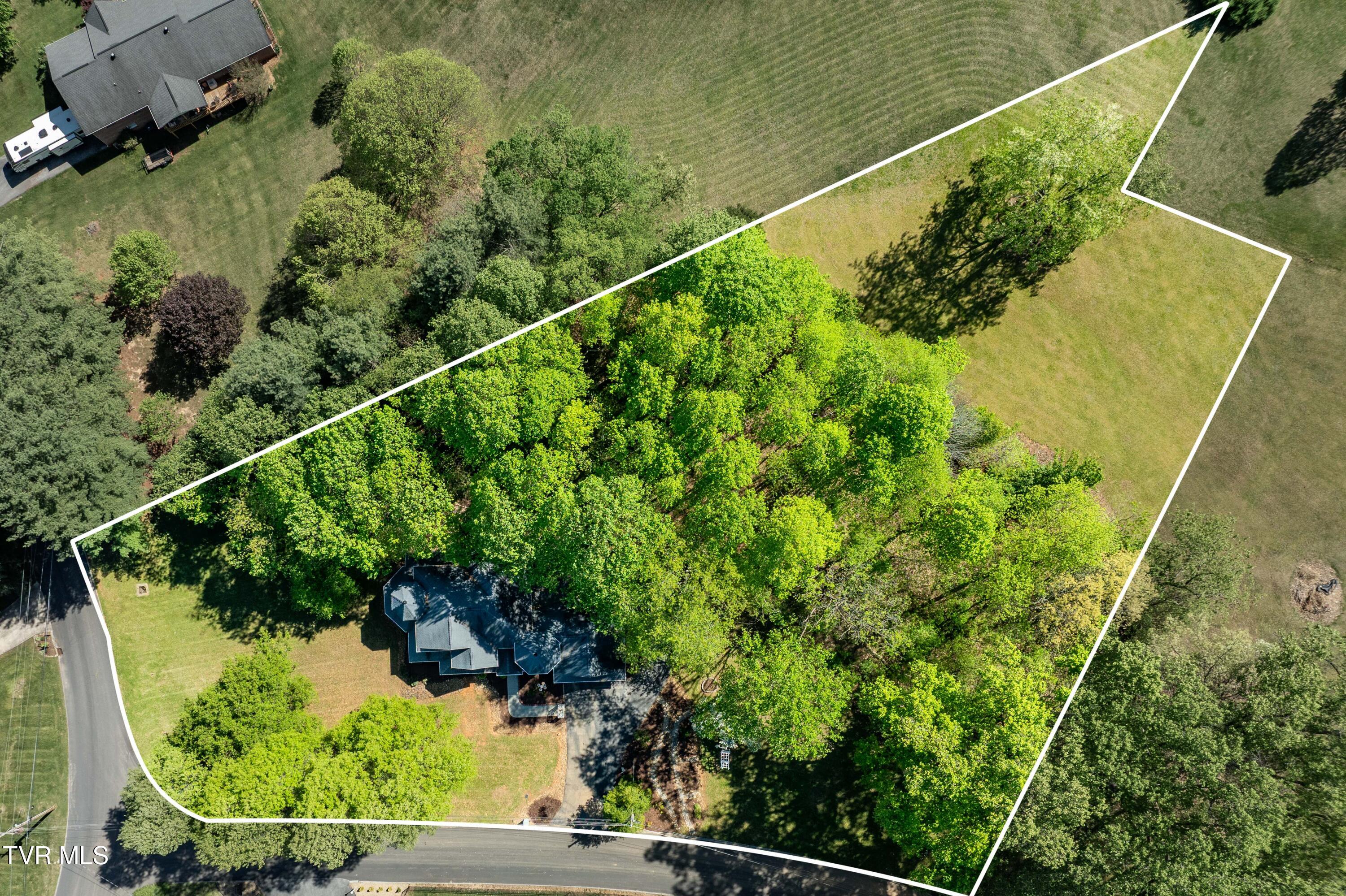 101 Knobb Hill Road