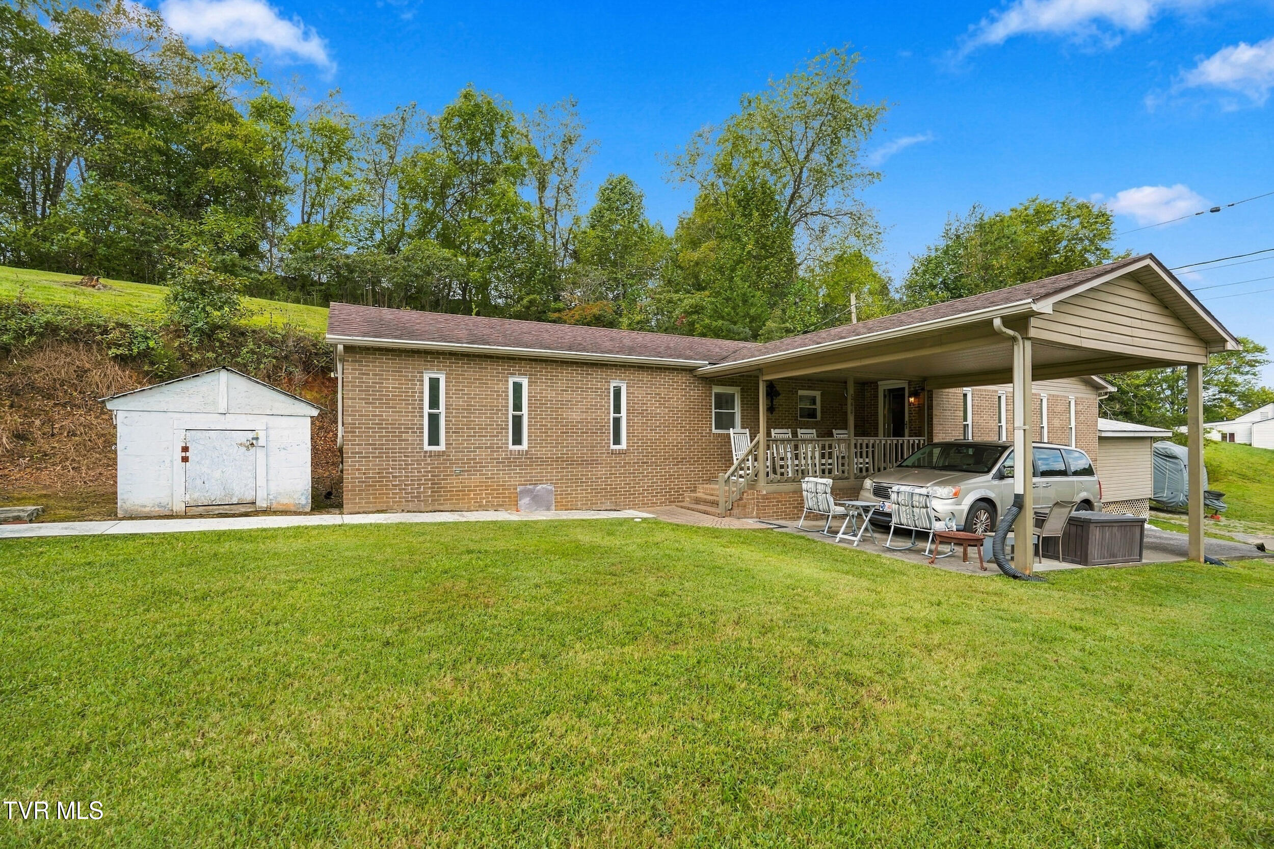 544 Possum Creek Road