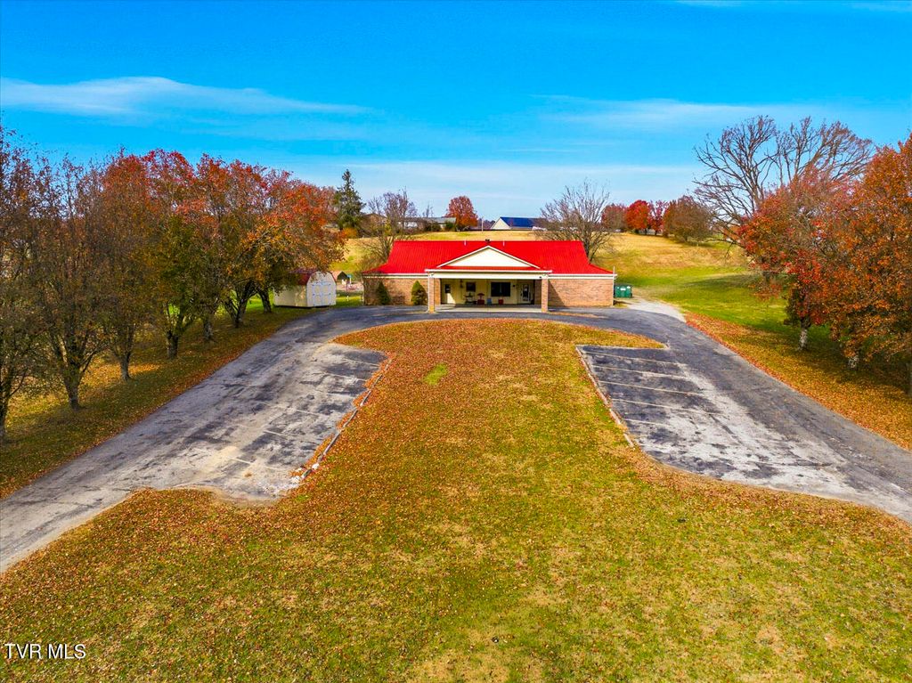 Photo of 330 Dumplin Valley Road, Jefferson City, TN 37760 (MLS # 9988589)