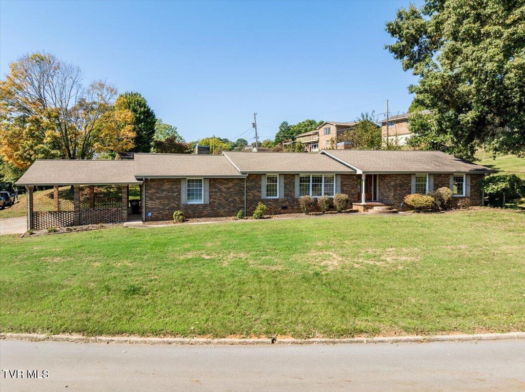Photo of 1200 Sharondale Avenue, Kingsport, TN 37660 (MLS # 10002188)