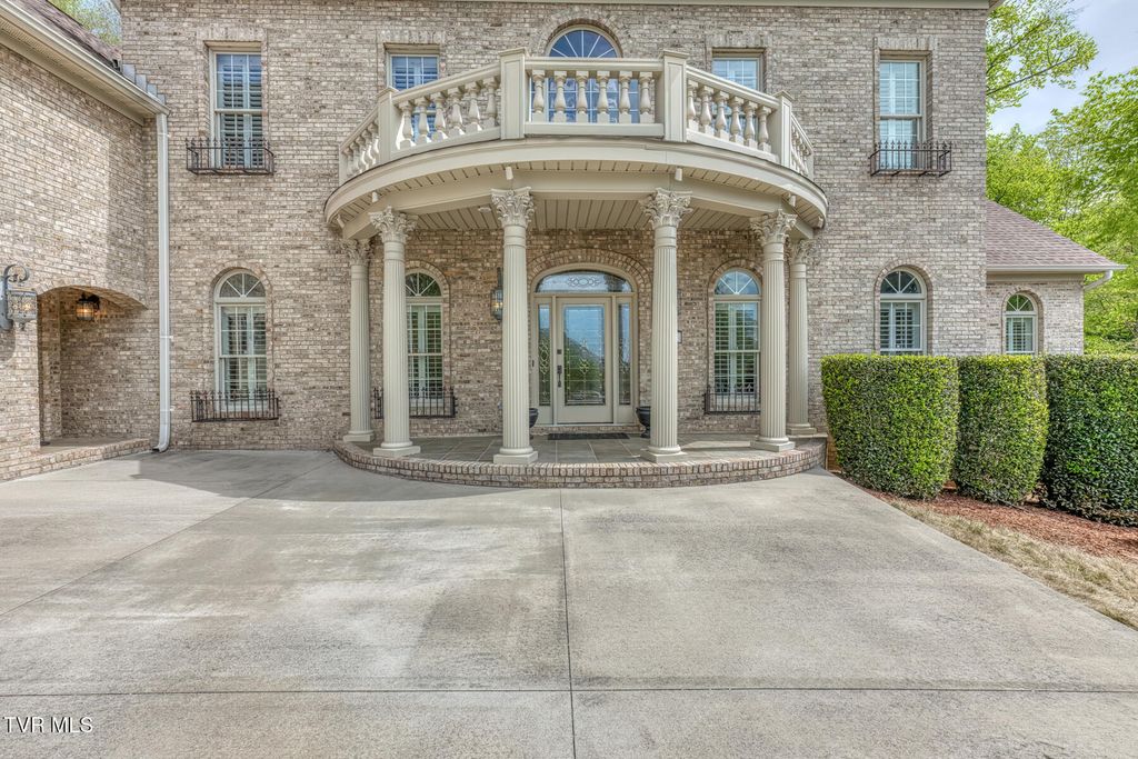 Photo of 202 Hidden Forest Court, Jonesborough, TN 37659 (MLS # 9994542)
