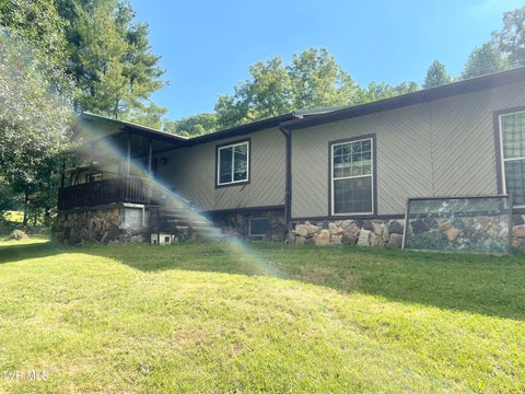 Homes For Sale - 3113 Willis Road<br/> Big Stone Gap, VA 24219
