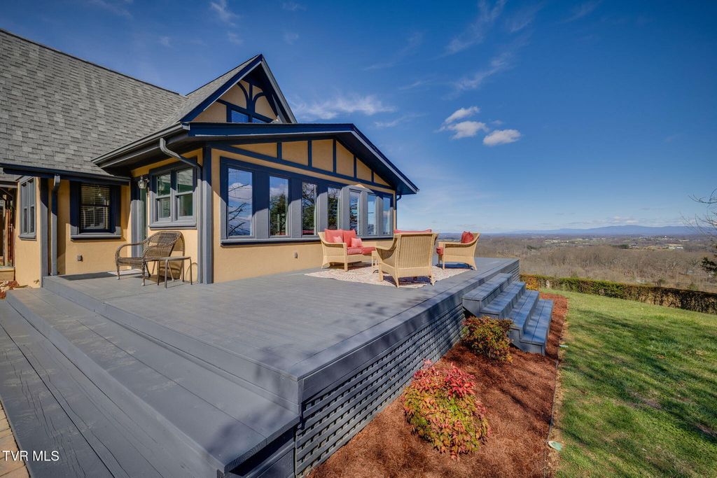 Photo of 104 Newt Wheelock Road, Jonesborough, TN 37659 (MLS # 9992894)