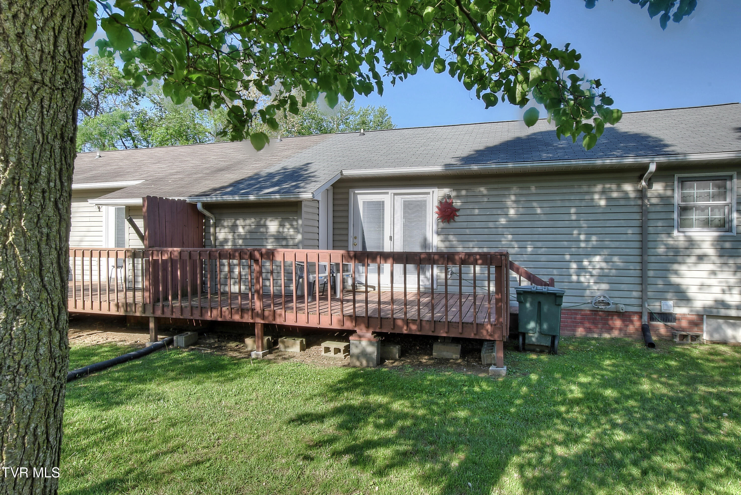 704 Hickory Street #-, Elizabethton, Tennessee image 26