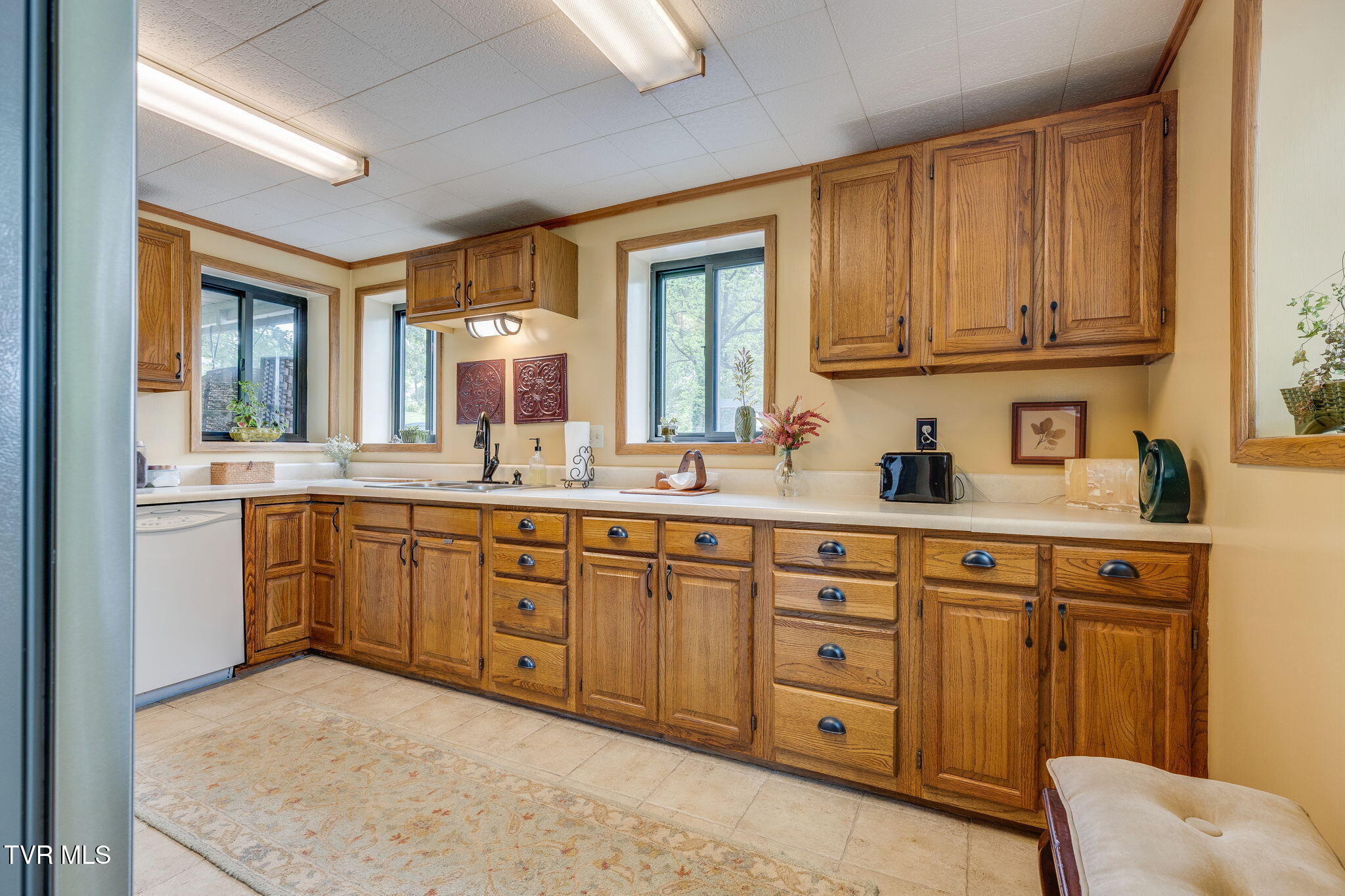 112 Crossway Road, Bristol, Virginia image 9