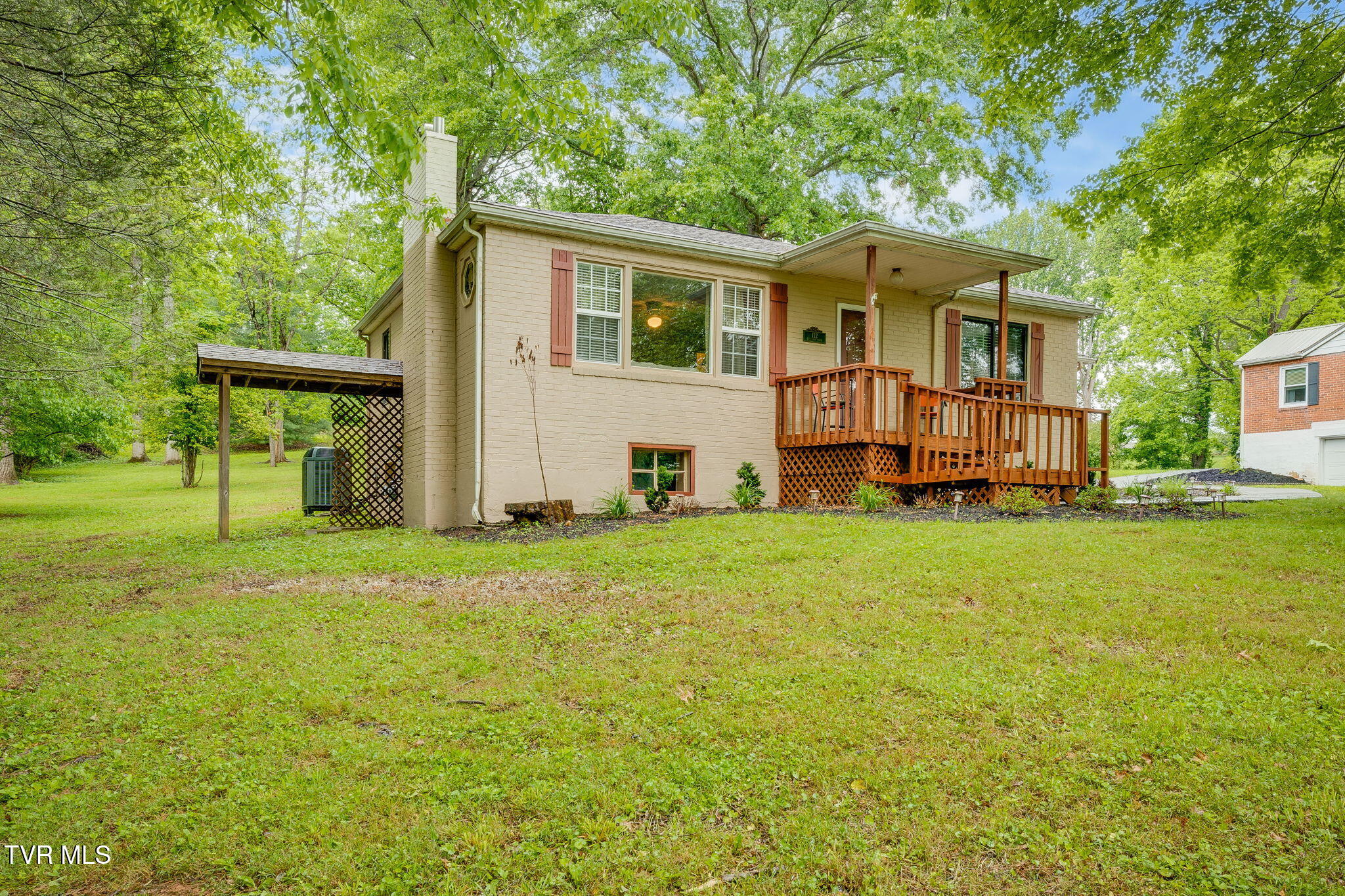 112 Crossway Road, Bristol, Virginia image 3