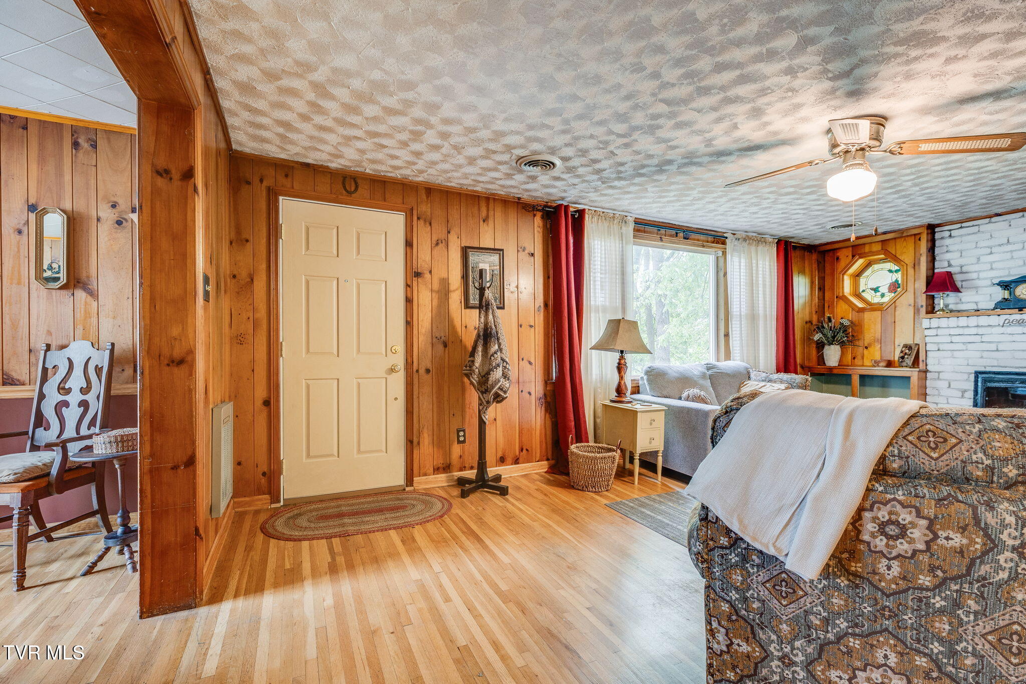 112 Crossway Road, Bristol, Virginia image 5