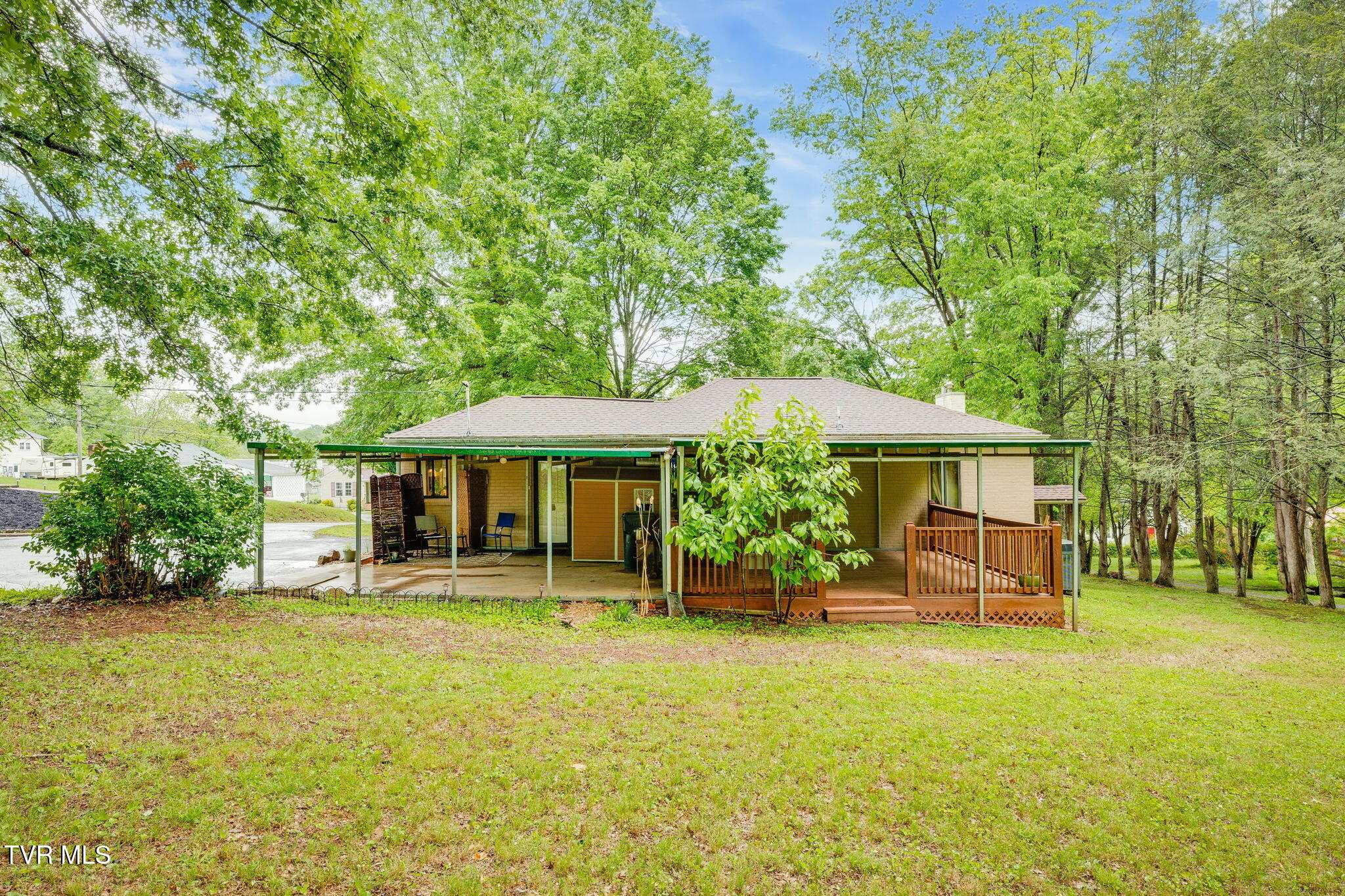 112 Crossway Road, Bristol, Virginia image 25