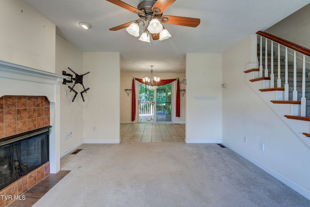 Photo of 205 Reece Court, Jonesborough, TN 37659 (MLS # 9987414)