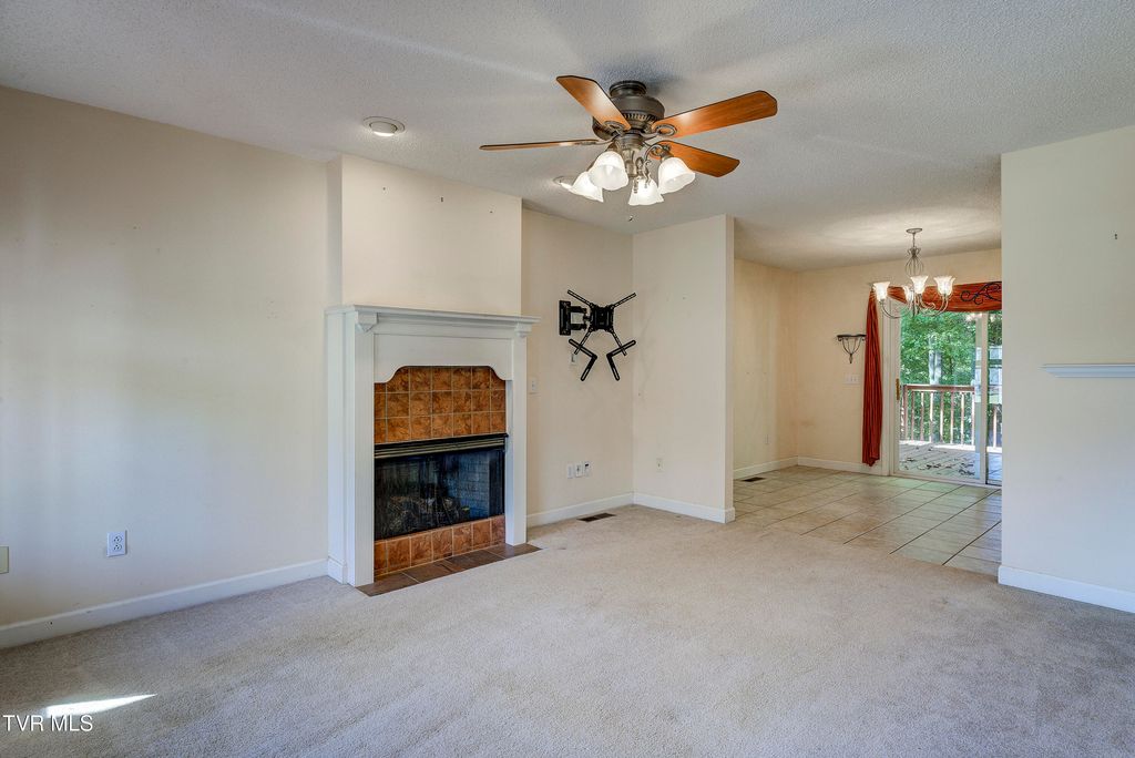 Photo of 205 Reece Court, Jonesborough, TN 37659 (MLS # 9987414)