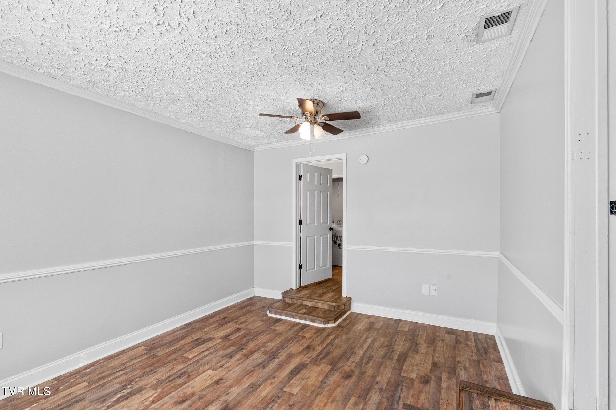 300 Gale Avenue, Kingsport, Tennessee image 11