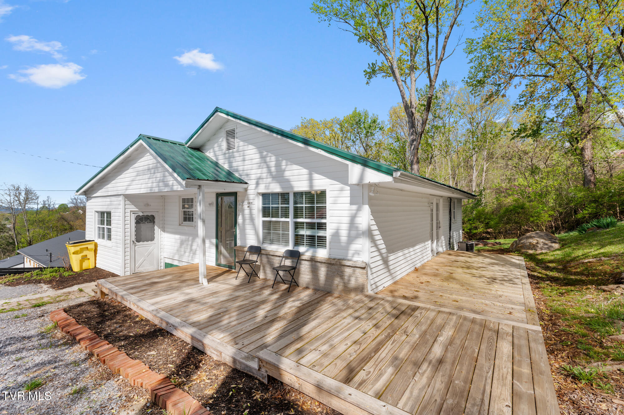 300 Gale Avenue, Kingsport, Tennessee image 1