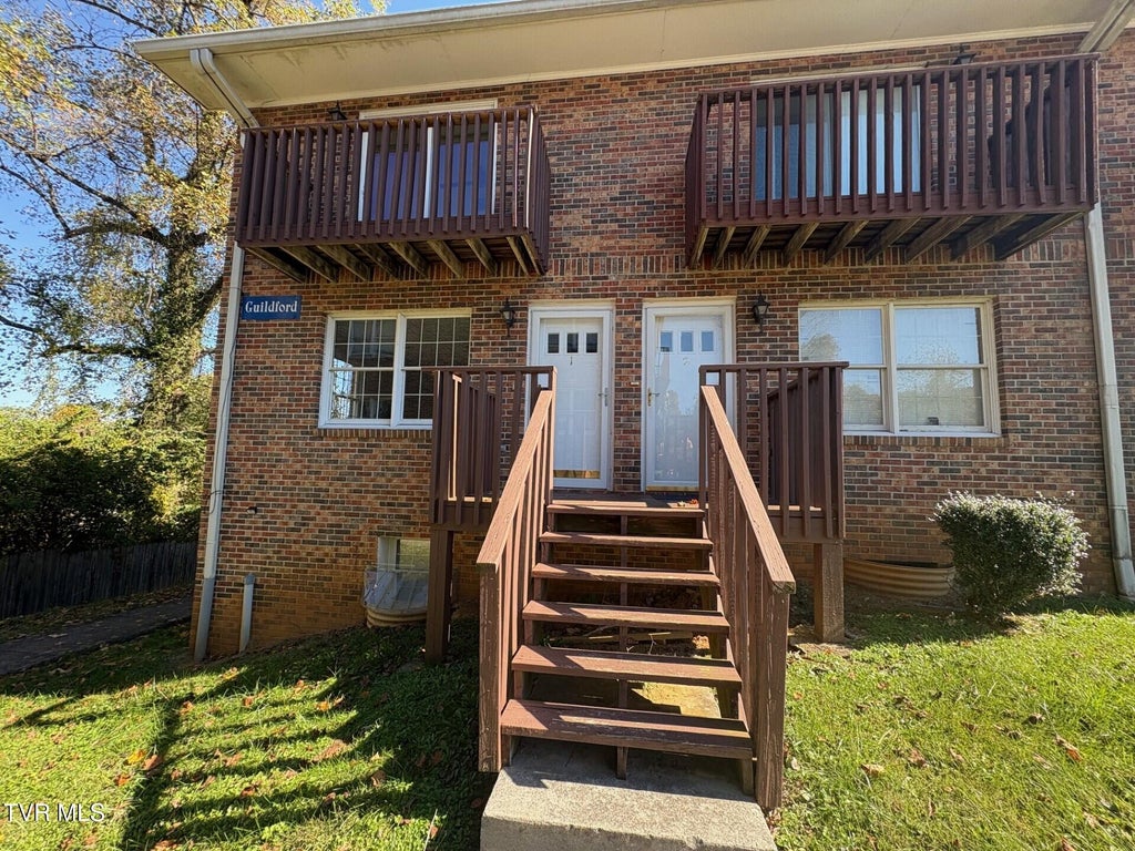 Photo of 1805 King College Road #G1, Bristol, TN 37620 (MLS # 10002525)