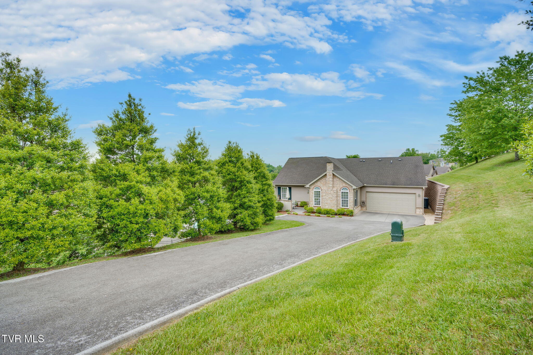 1710 Skyland Falls Court #1710, Kingsport, Tennessee image 8