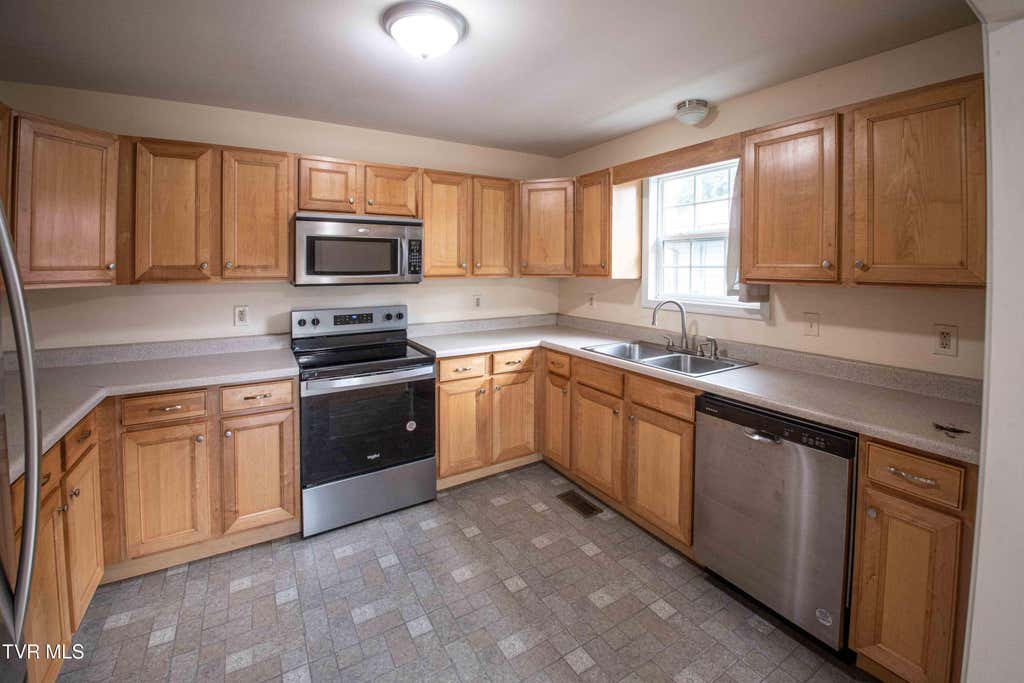Photo of 809 Hamilton Street, Johnson City, TN 37604 (MLS # 9998710)