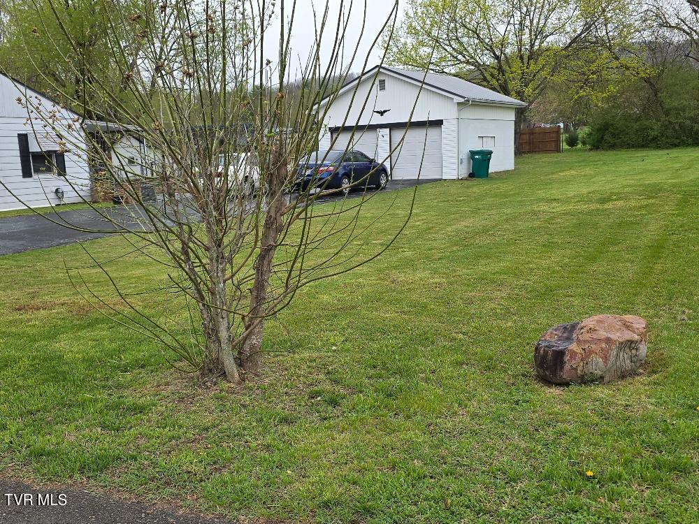 214 Elliott Ave, Erwin, Tennessee image 21