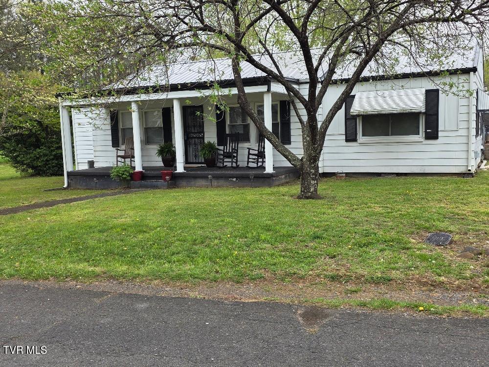 214 Elliott Ave, Erwin, Tennessee image 1