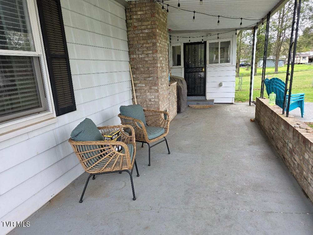 214 Elliott Ave, Erwin, Tennessee image 20