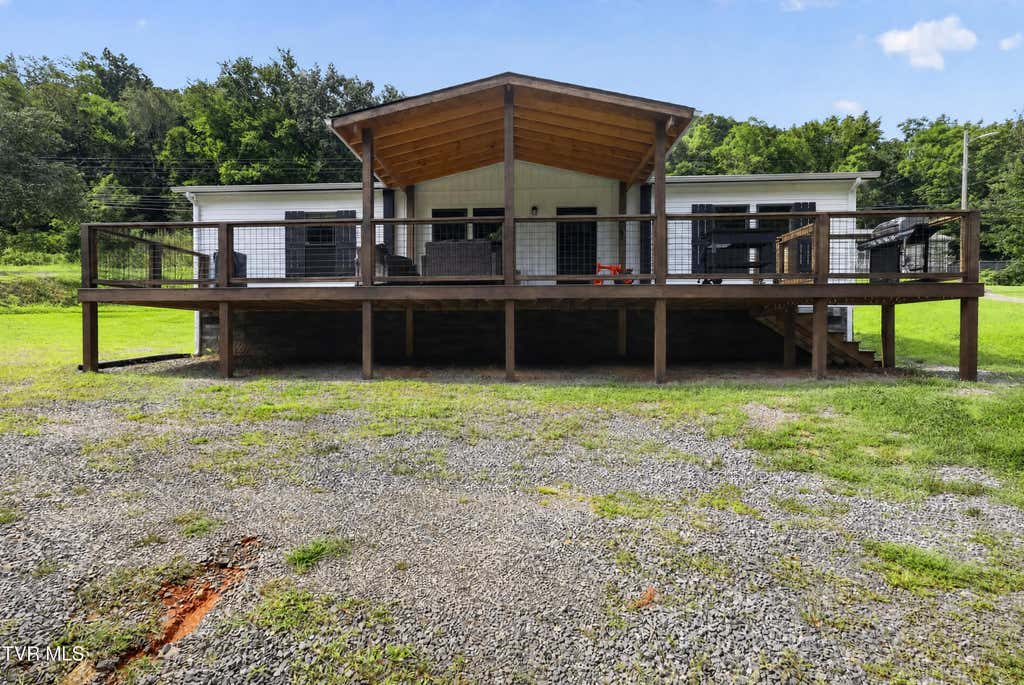 Photo of 450 Burem Road, Rogersville, TN 37857 (MLS # 9998857)